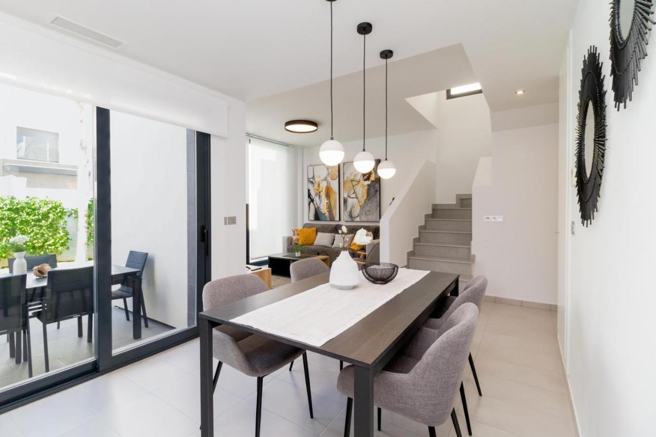 High Tech Villa Navia Spanien أوريويلا المظهر الخارجي الصورة